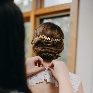 Orchid Petite Hair Vine Comb